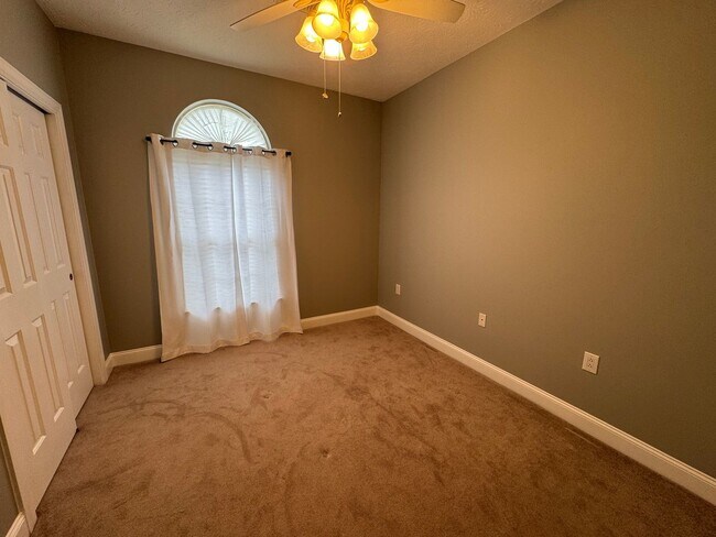 Building Photo - Myrtle Beach - 3 Bedroom / 2 Bathroom Condo