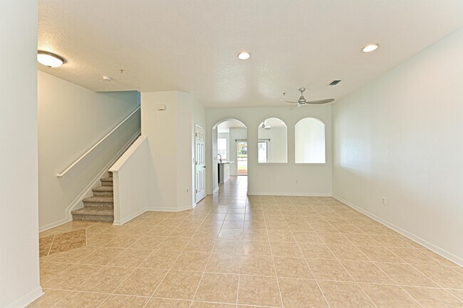 Foto del edificio - 3566 Parkridge Cir