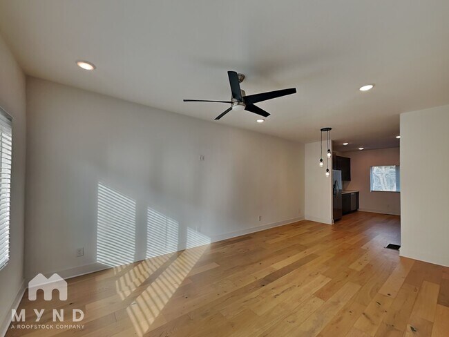 Foto del edificio - 1434 Walker Pl SE