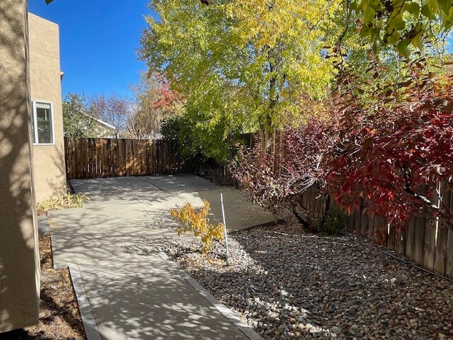 Foto del edificio - 5895 Blue Horizon Dr