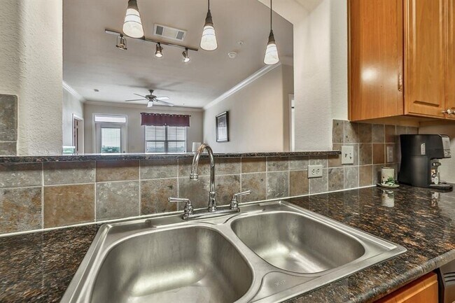 Foto del edificio - 1711 Old Spanish Trl