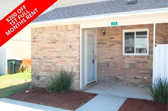 Building Photo - 2 Cinderella Ln NW