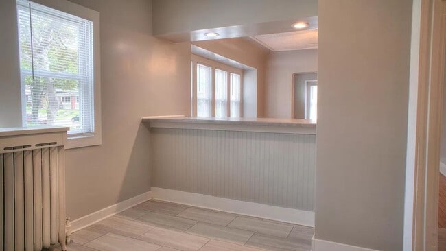 Foto del edificio - 2979 N Murray Ave