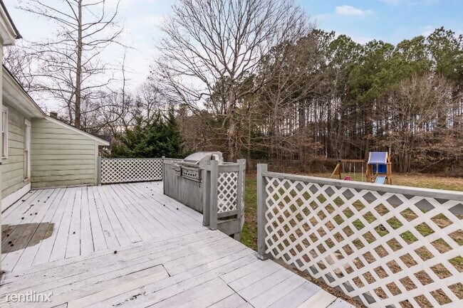 Building Photo - 3 br, 2 bath House - 9117 Ferrell Road