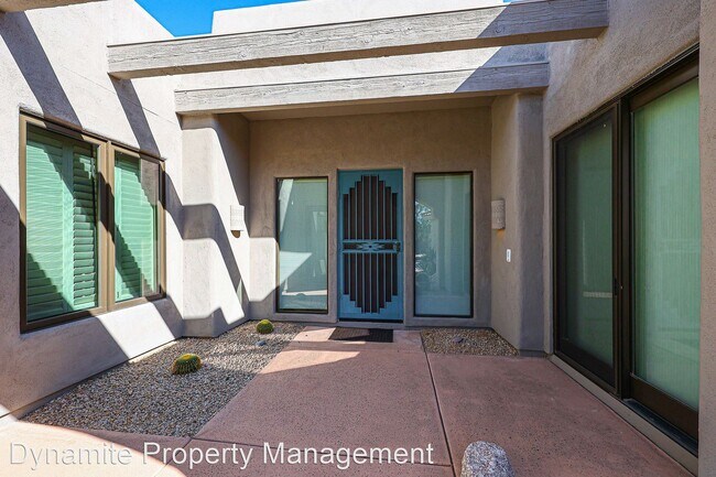 Building Photo - 3 br, 2.5 bath House - 9846 E Hidden Green...