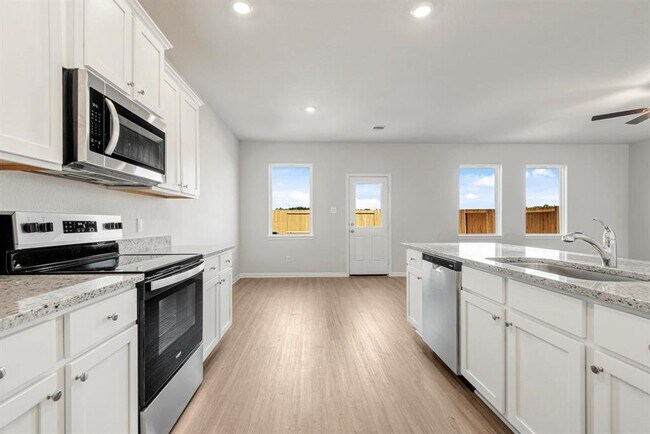Foto del edificio - 8106 Sunberry Shadow Dr