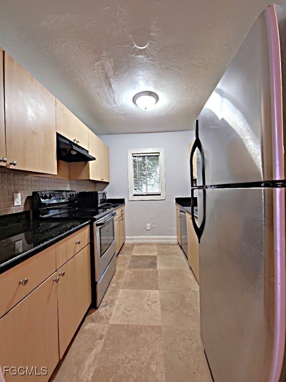 Building Photo - 1830 Maravilla Ave