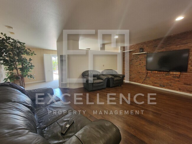 Foto del edificio - 2202 Willester Ave