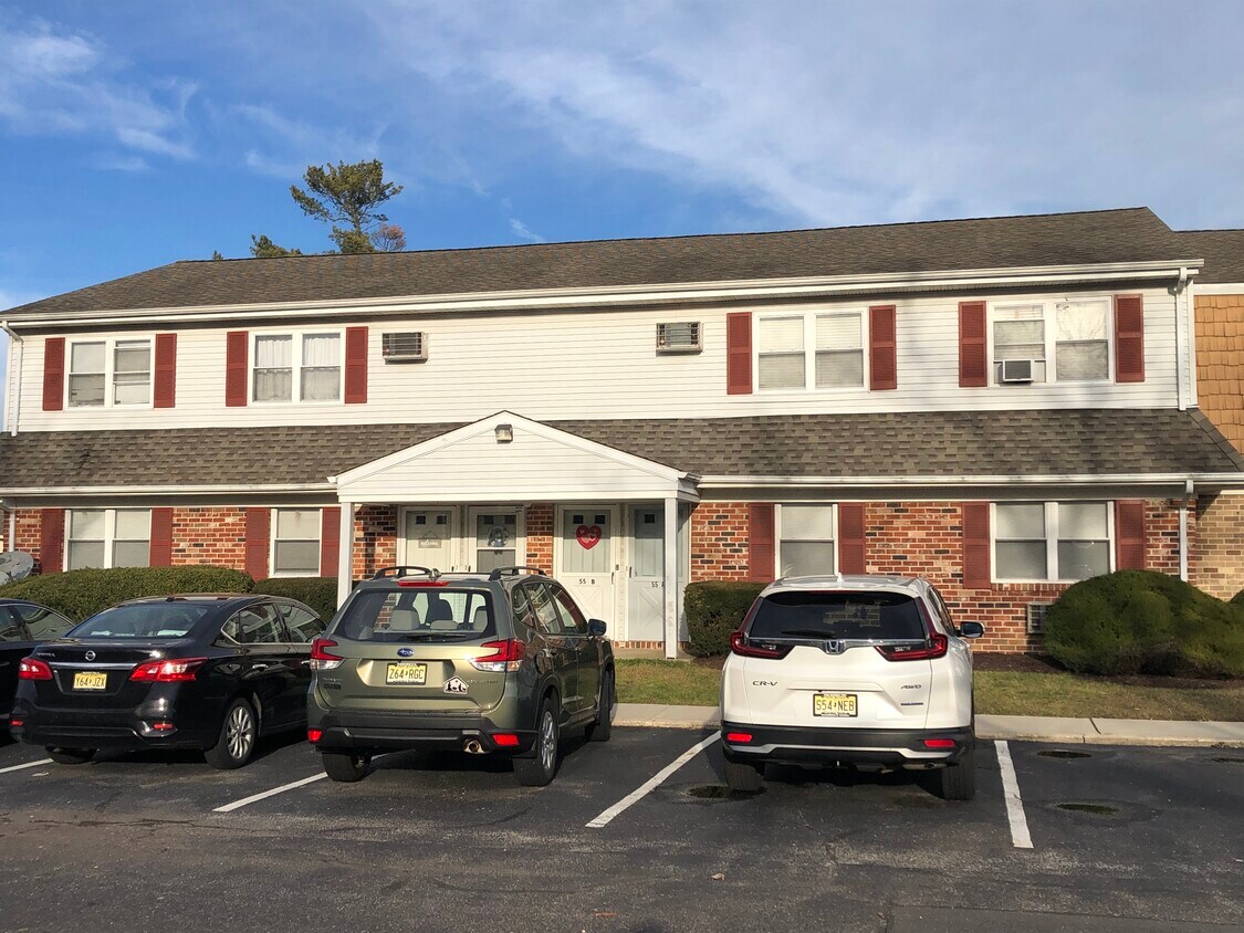 6825 Old Egg Harbor Rd Unit 55, Egg Harbor Township, NJ 08234 Condo