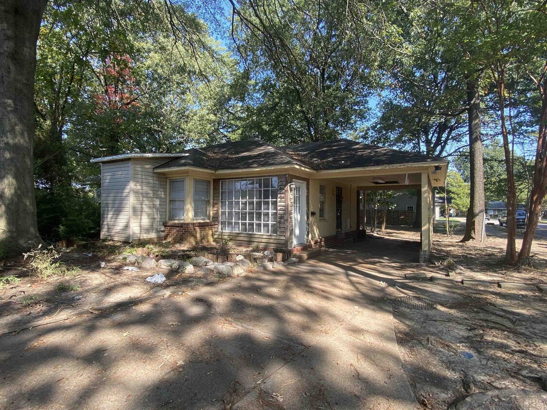 Primary Photo - 4612 S Renshaw Dr