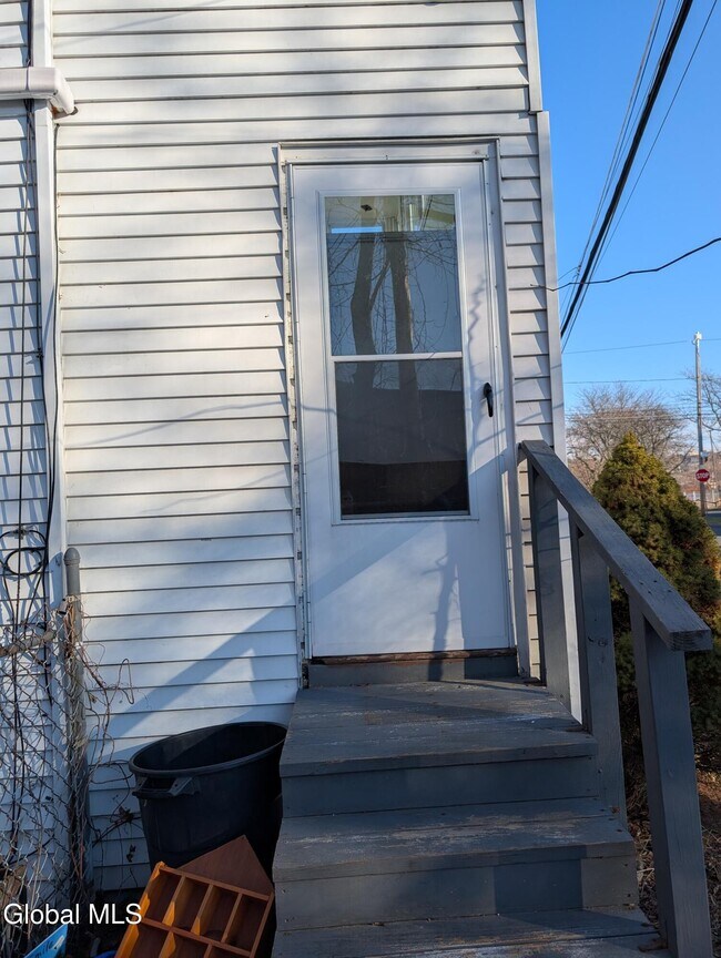 Foto del edificio - 318 27th St