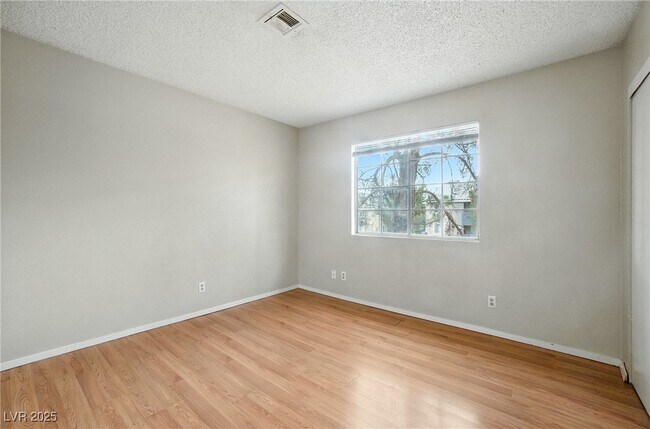 Foto del edificio - 4651 Amberleigh Ln