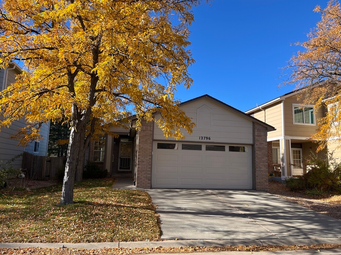 Photo - 12796 E Wyoming Pl-