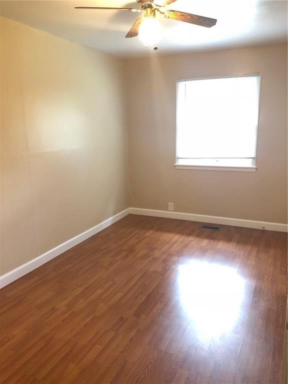 Foto del edificio - 5541 E 40th St