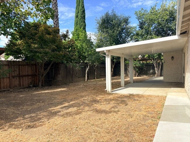 Building Photo - 172 Arroyo Ct