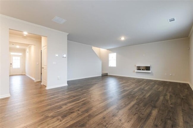 Building Photo - 14 Canterbury Vly