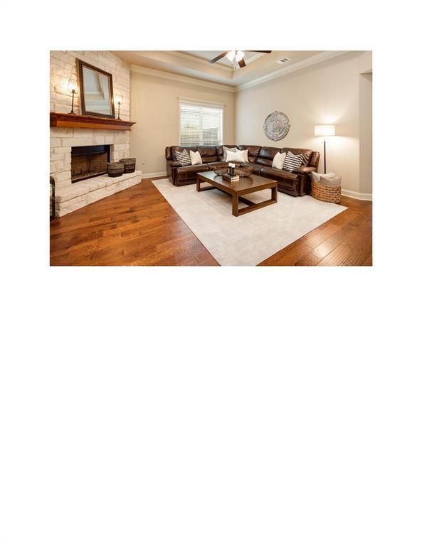 Foto del edificio - 4025 Crestmont Dr