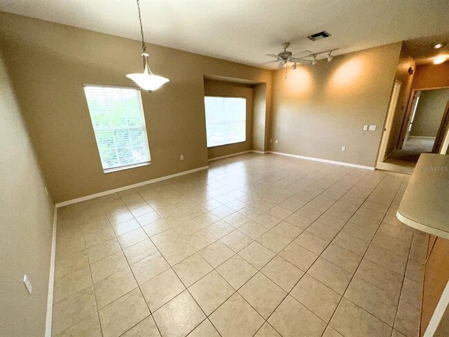 Building Photo - 905 Eagle Pond Dr