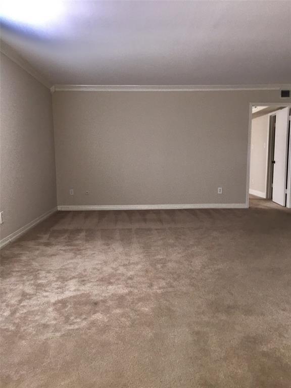 Building Photo - 351 N Post Oak Ln