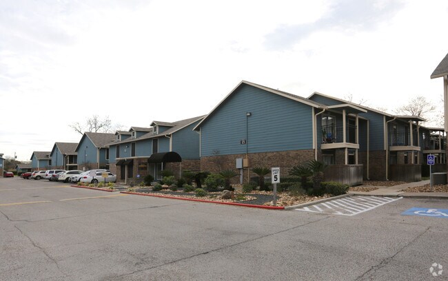 Building Photo - Woodbury Place Apartments