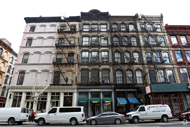 Building Photo - 297-301 Church St