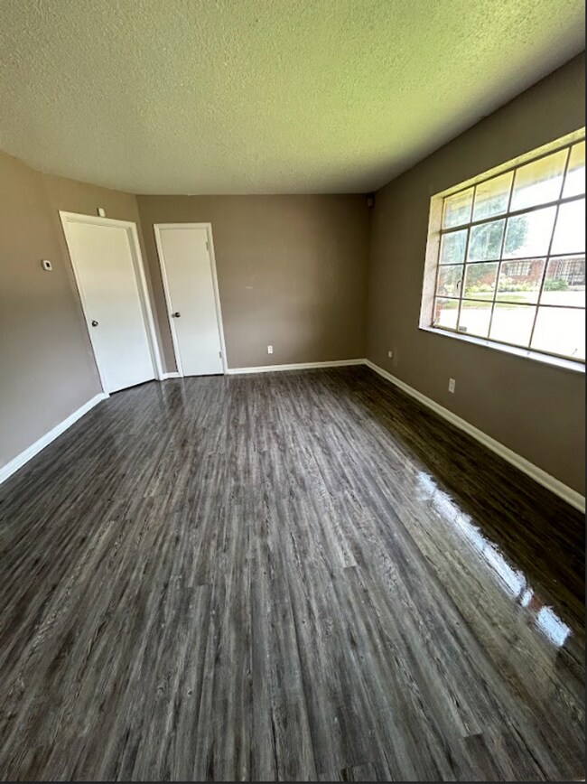Foto del edificio - Cute 4 Bedroom Home