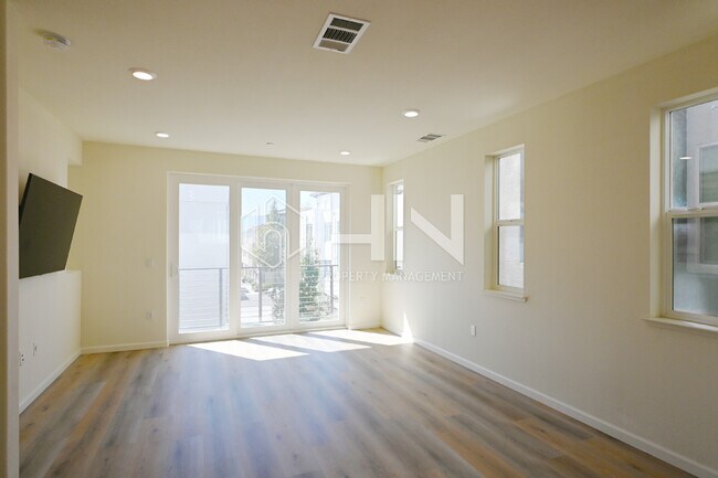 Building Photo - 3018 San Jose Vineyard Ct