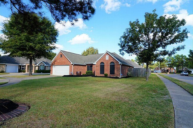 Building Photo - 1904 Islander Way