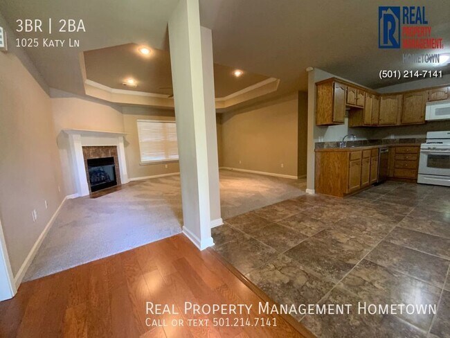 Building Photo - Beautiful 3-Bed 2-Bath Home