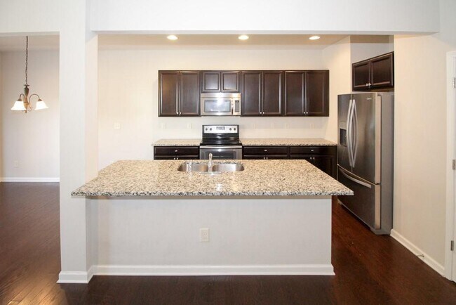 Foto del edificio - 1415 Brookmere Way