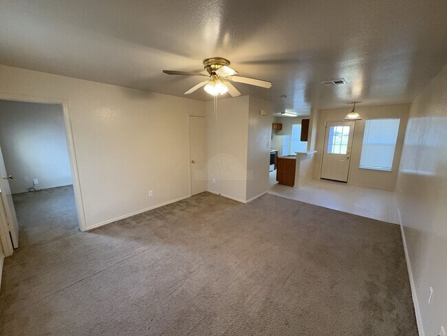Foto del edificio - 5804 Greengate Dr