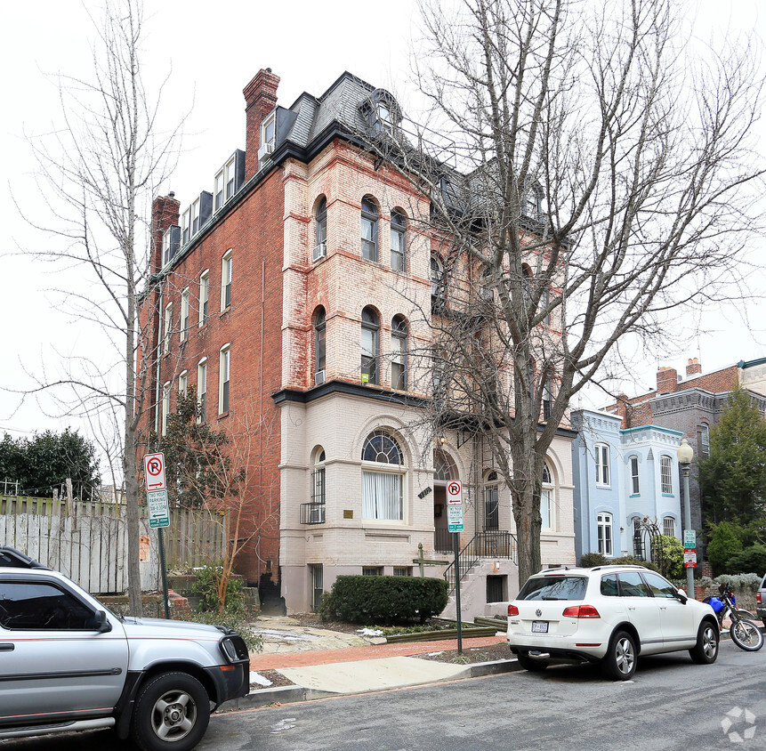 Building Photo - 1512 Corcoran St NW