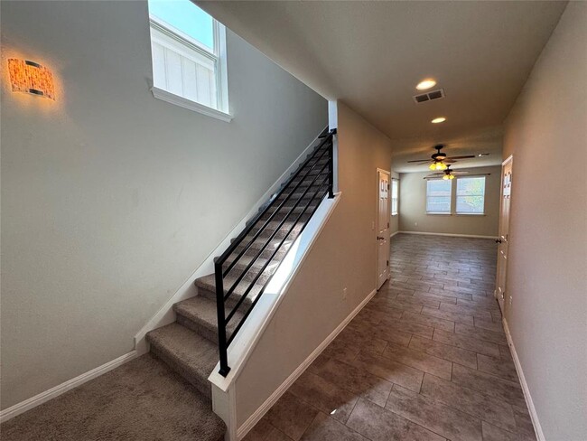 Foto del edificio - 10202 Ansel Dr