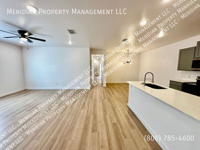 Foto del edificio - 5719 Kemper St
