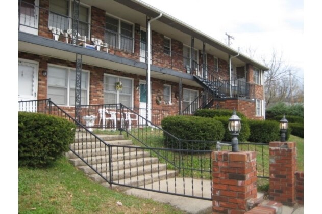 Carl�s Landing Apartment Apartments Madison, IN