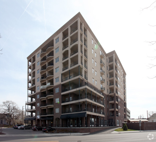Building Photo - Villaggio at Page Pointe