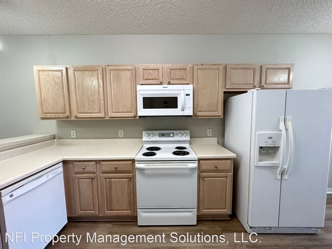 Building Photo - 3 br, 2 bath House - 5870 Spanish Trail Un...