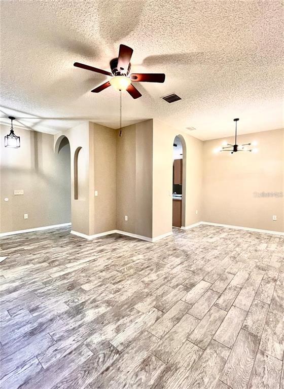 Building Photo - 10519 Peppergrass Ct