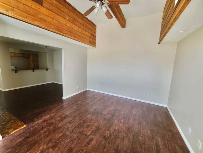 Building Photo - COMING SOON... 3-Bedroom 2-Bathroom Townhome in Capital Heights!