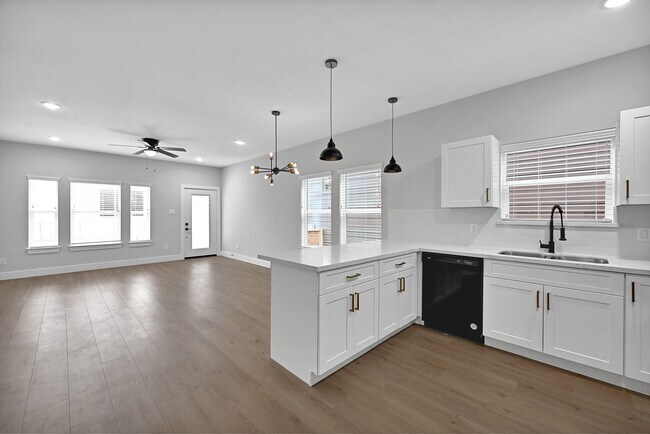 Foto del edificio - 3312 Bacchus St