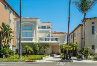 Building Photo - 1206 S Catalina Ave