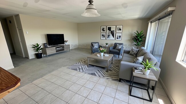 Foto del edificio - Spacious 3-Bedroom Townhome with 2-Car Garage & Community Pool Access