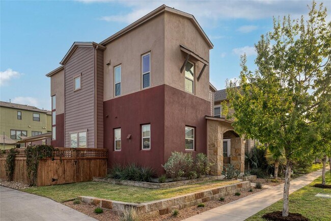 Building Photo - 2513 Moreno St