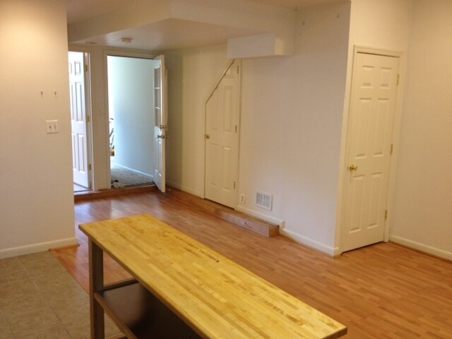 Foto del edificio - 811 7th St NE