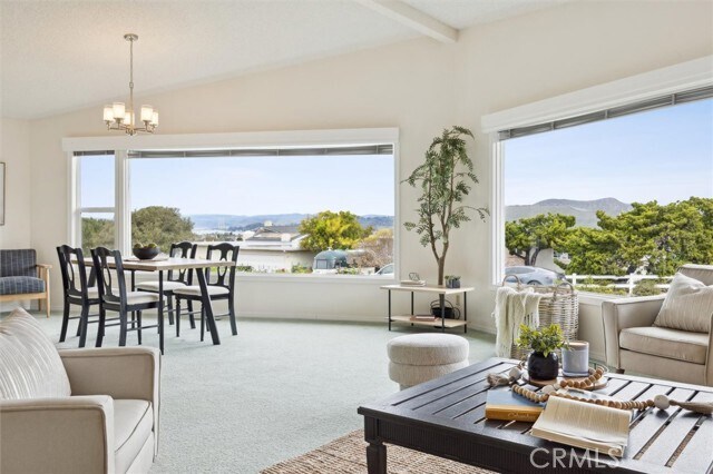Foto principal - 1141 Green Oaks Dr
