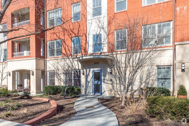 Entrance - 3129-3133 9th St N
