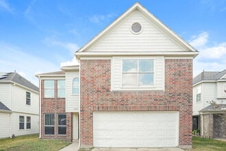 Building Photo - 1127 Laurel Chase Tr