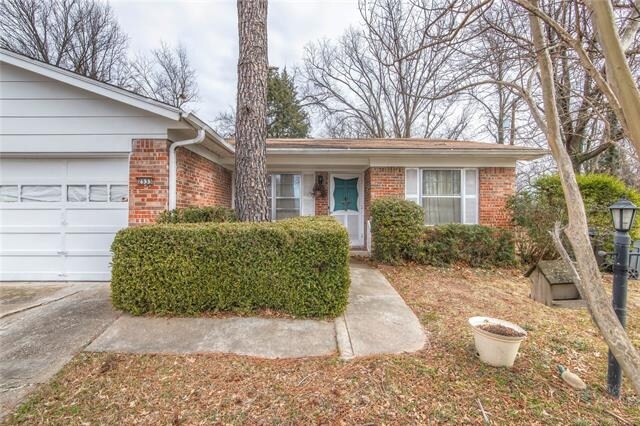 Primary Photo - 2533 E Skelly Dr