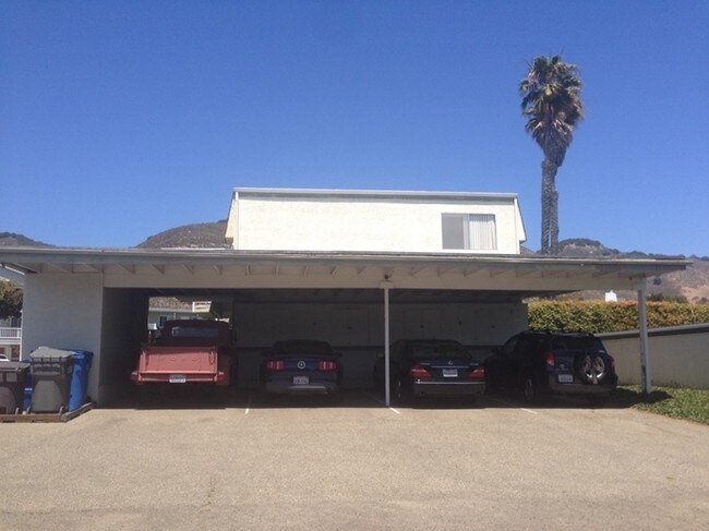  - 2590 Solano Rd