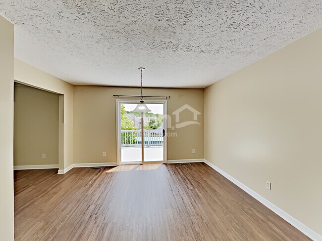 Foto del edificio - 408 Mossy Oak Trl